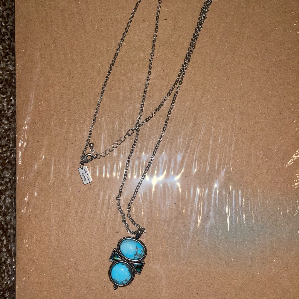 American Eagle long necklace